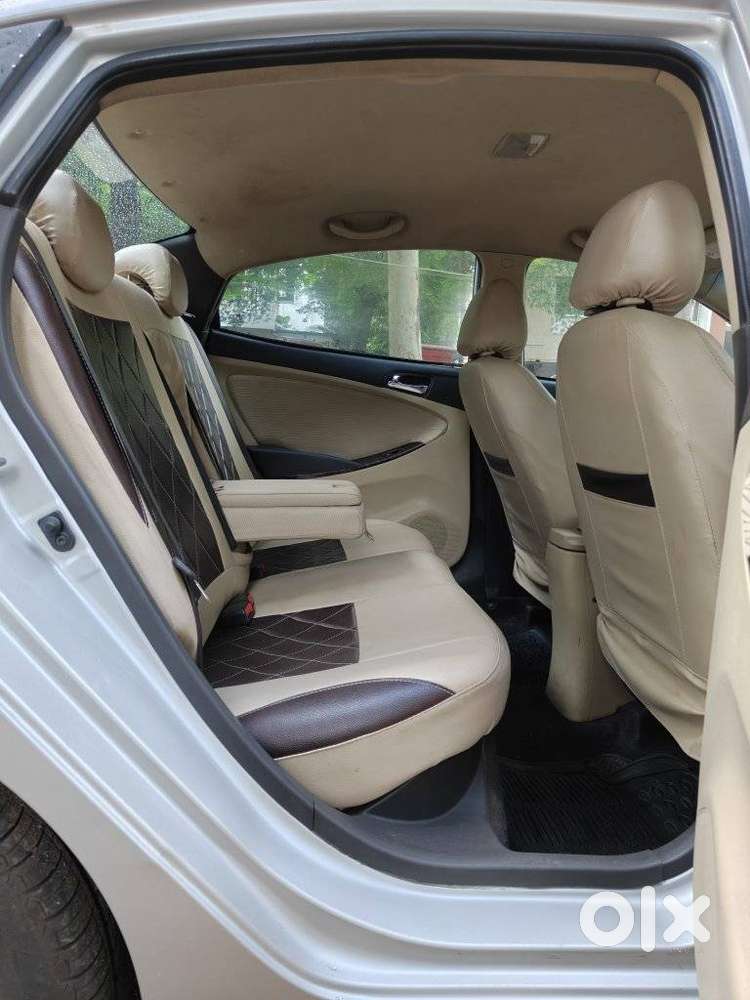 Hyundai Verna Vtvt 1.6 Sx, 2014, Petrol