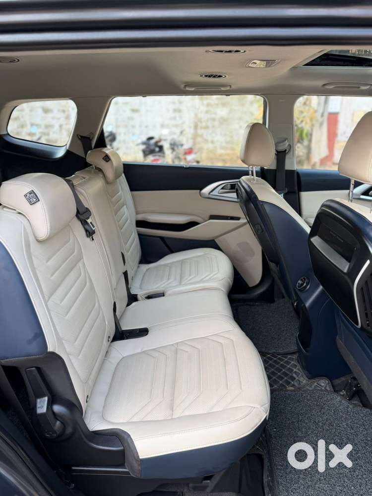 Kia Carens 1.5 Luxury Plus Turbo 7 Str, 2023, Petrol