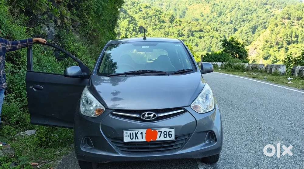 Hyundai Eon Era 2012 Petrol Manual Gadi Number 786