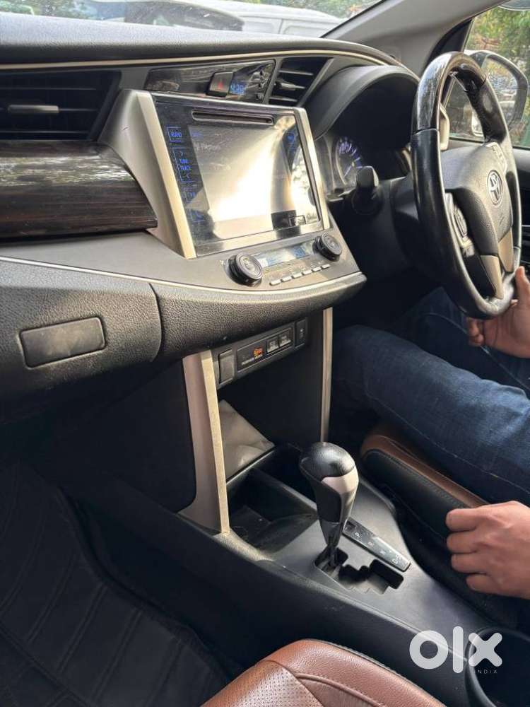 Toyota Innova Crysta 2.5z, 2020, Diesel