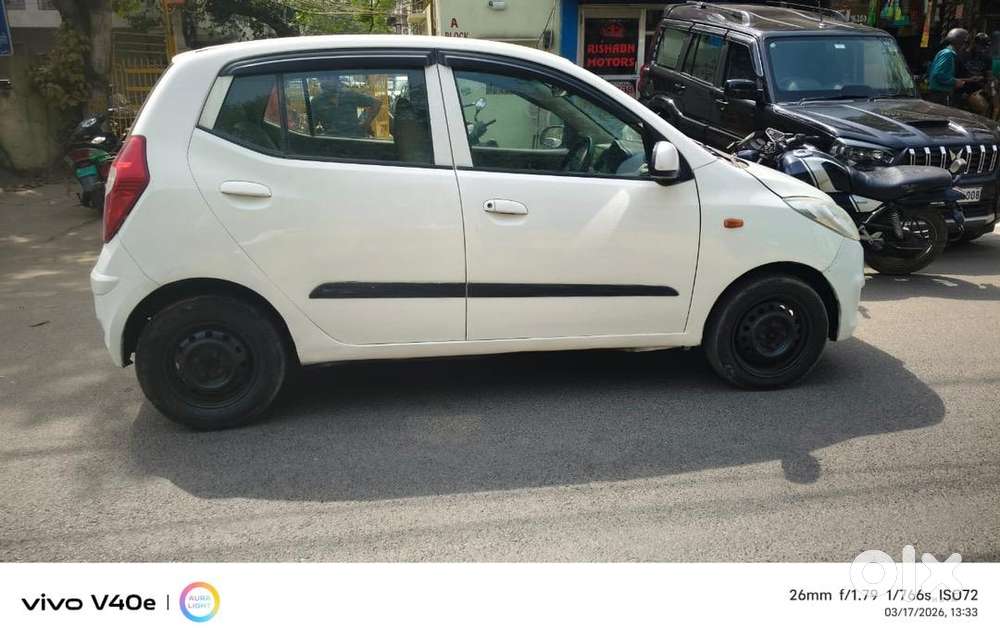 Hyundai I10 2014 Cng  On Paper