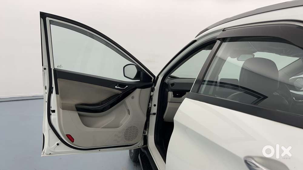 Tata Nexon 1.2 Revotron Xza Plus Hs, 2022, Petrol