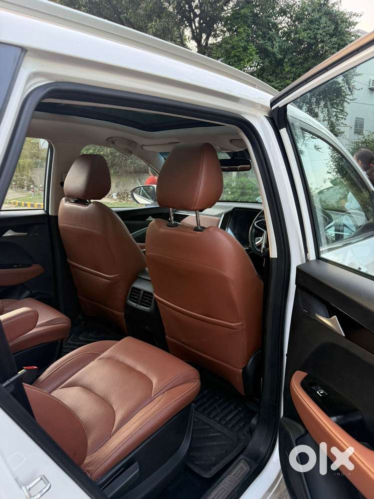 Mg Hector Plus Sharp Pro 1.5 Turbo Petrol 7 Str, 2022, Petrol