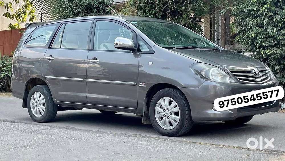 Toyota Innova 2.5 V 7 Str, 2010, Diesel