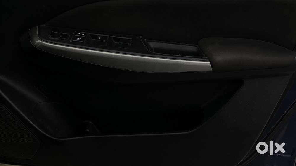 Maruti Suzuki Swift Amt Zdi, 2018, Diesel