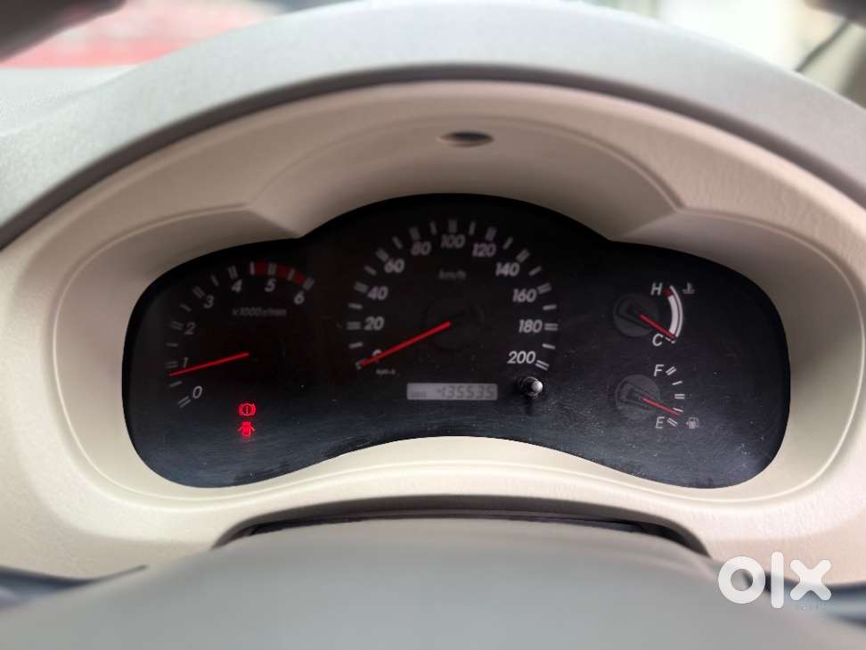 Toyota Innova 2.5 V Diesel 7-seater, 2009, Diesel