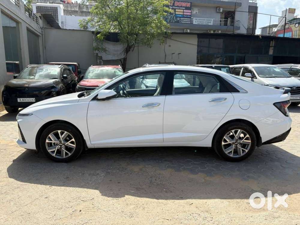 Hyundai Verna 1.5 Sx (o) Petrol Mt, 2025, Petrol