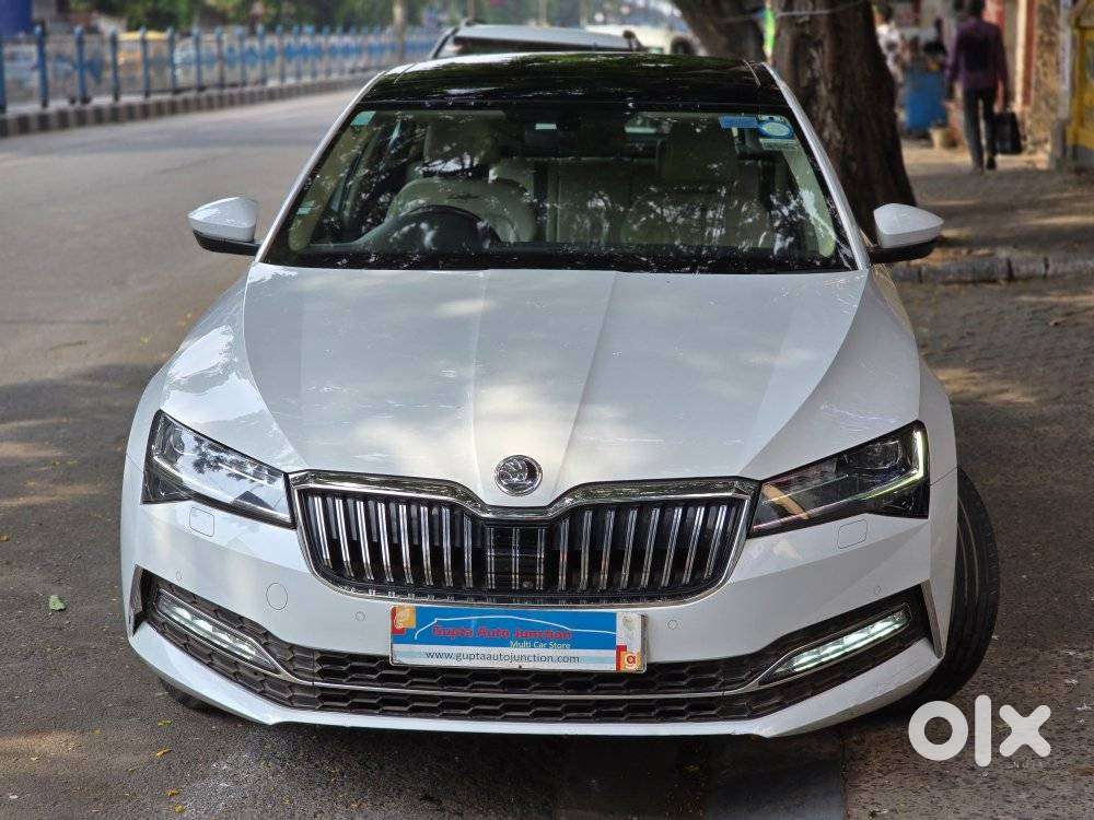 Skoda Superb 2.0 Tsi At L&k, 2021, Petrol