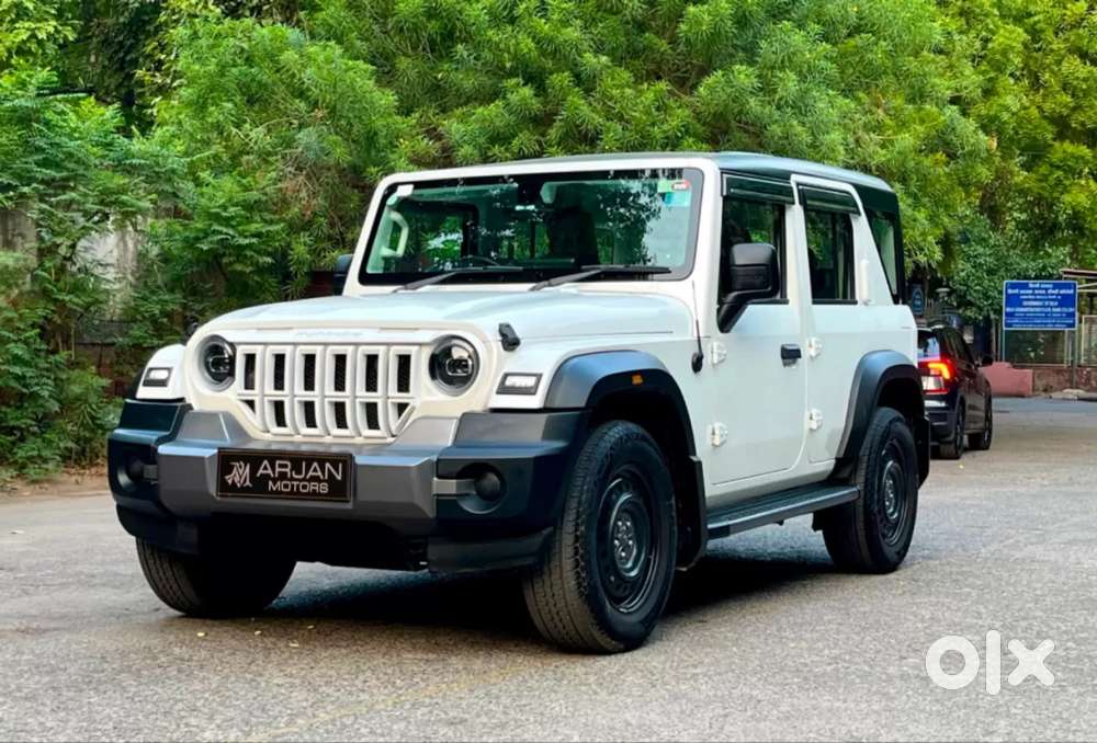 Mahindra Thar Roxx, 2025, Petrol