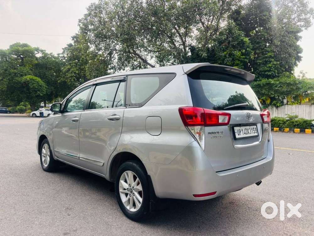Toyota Innova Crysta 2.4 G Mt 7 Str, 2017, Diesel
