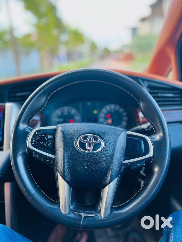 Toyota Innova Crysta