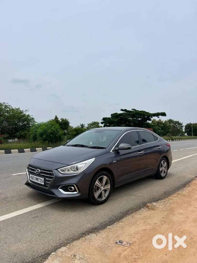 Hyundai Verna 2019 Topend With Sunroof 65900 Km Driven