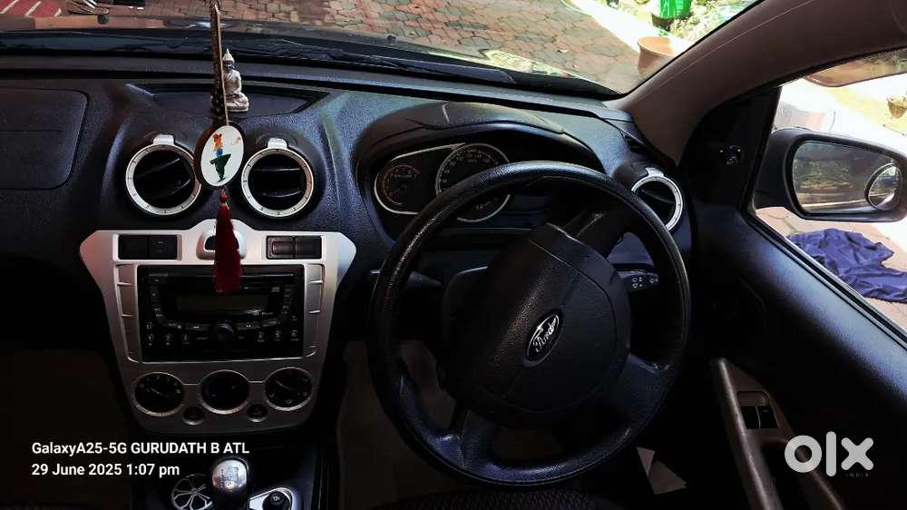 Ford Figo Titanium 2012 Diesel