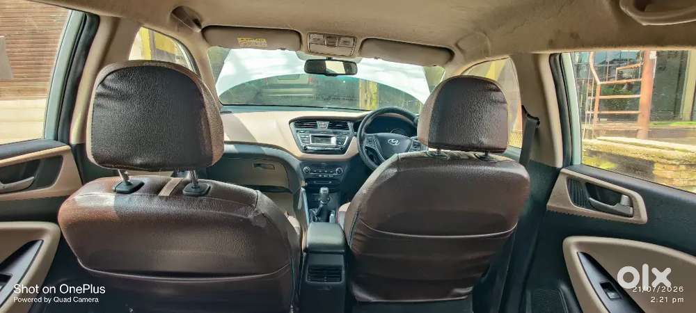 Hyundai I20 Elite 2017 Petrol Well Maintained