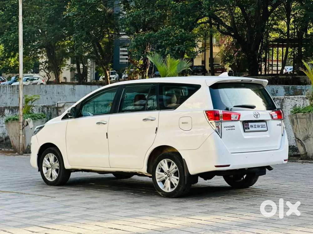 Toyota Innova Crysta 2.8z Automatic, 2018, Diesel