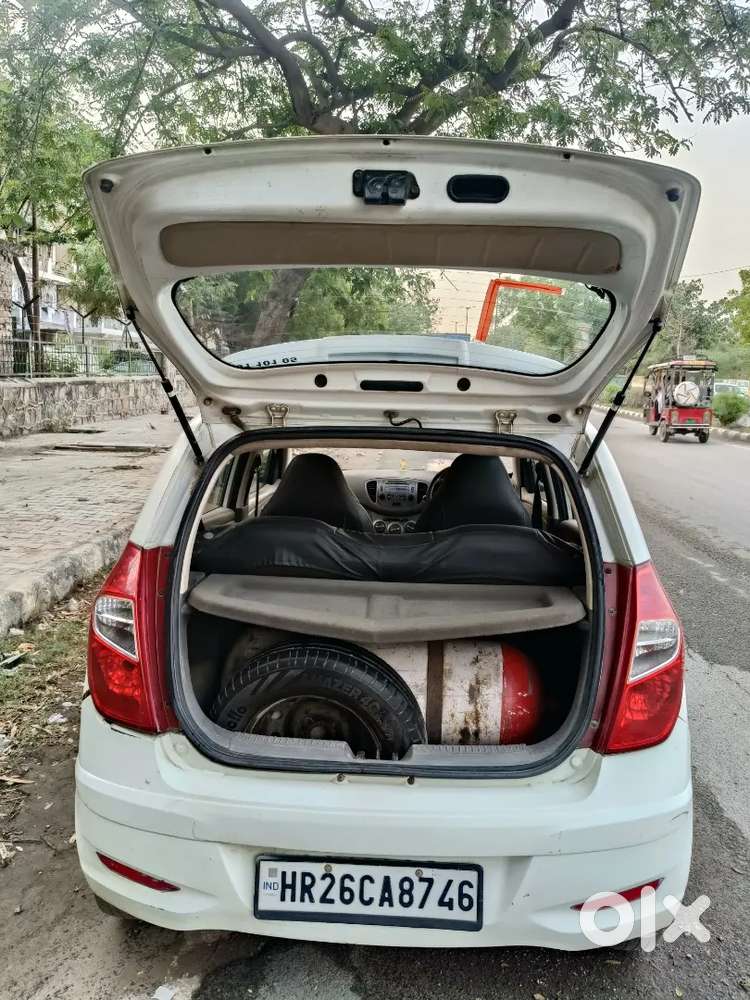 Hyundai I10 2013 Cng & Hybrids 137000 Km Driven