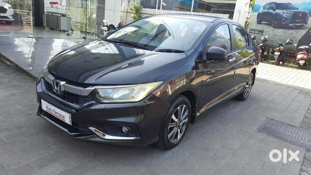 Honda City I-vtec V, 2017, Petrol