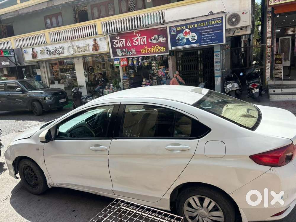 Honda City 2017 Petrol 80000 Km Driven