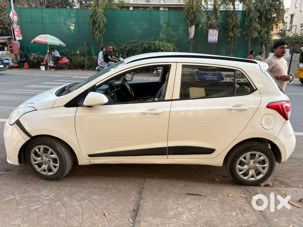 Hyundai Grand I10 2017 Diesel Well Maintained