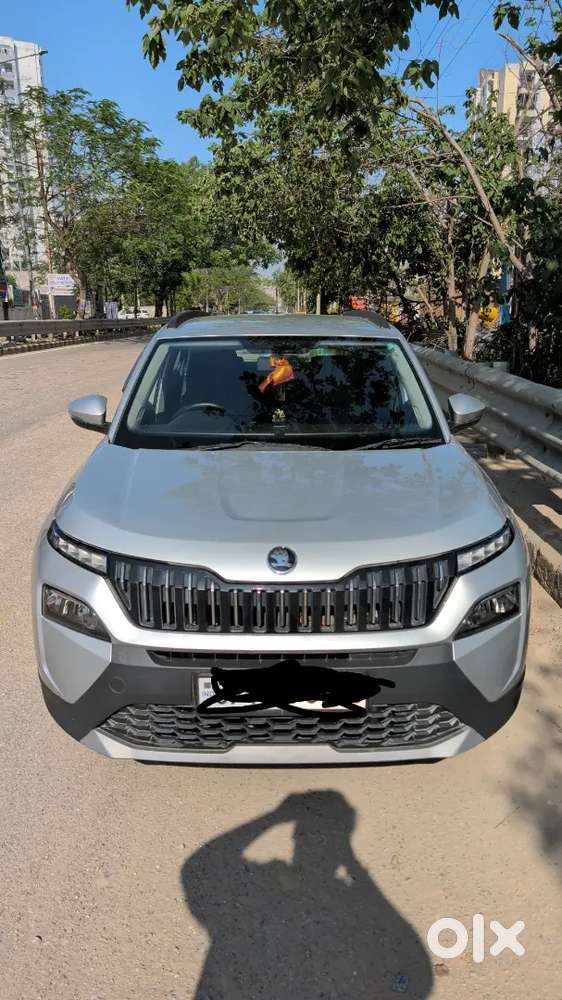 Skoda Kylaq Signature Billant Silver