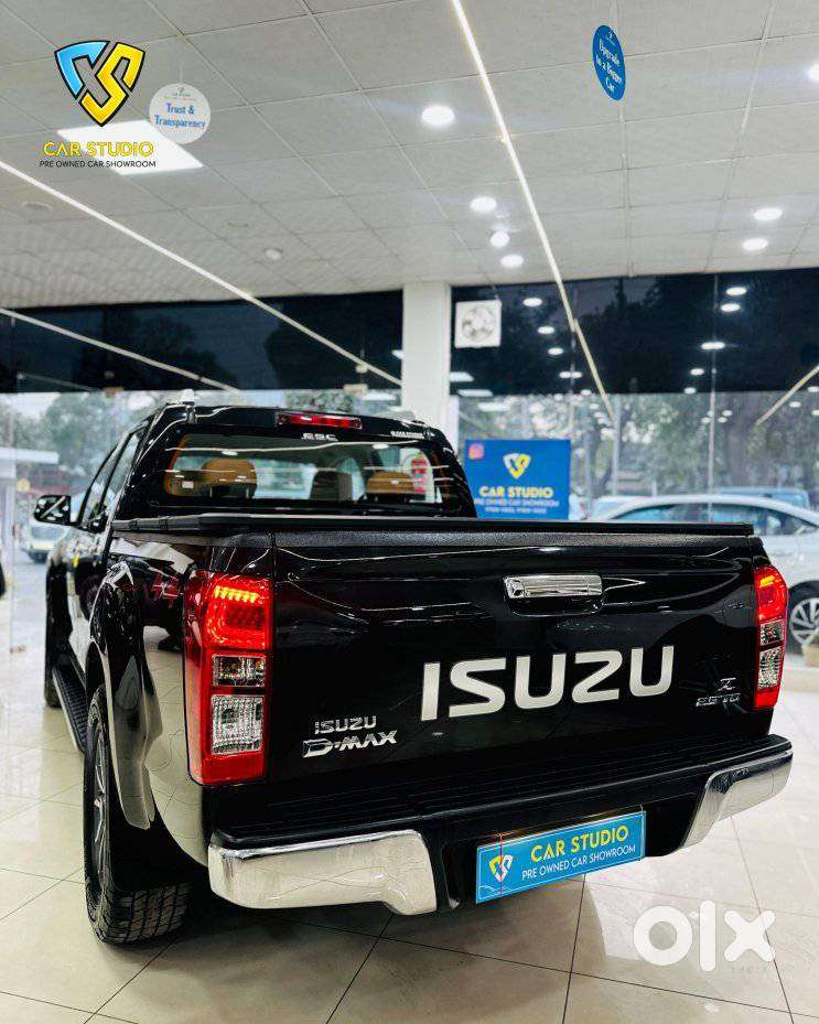Isuzu V-cross Z 4x4 Mt, 2019, Diesel