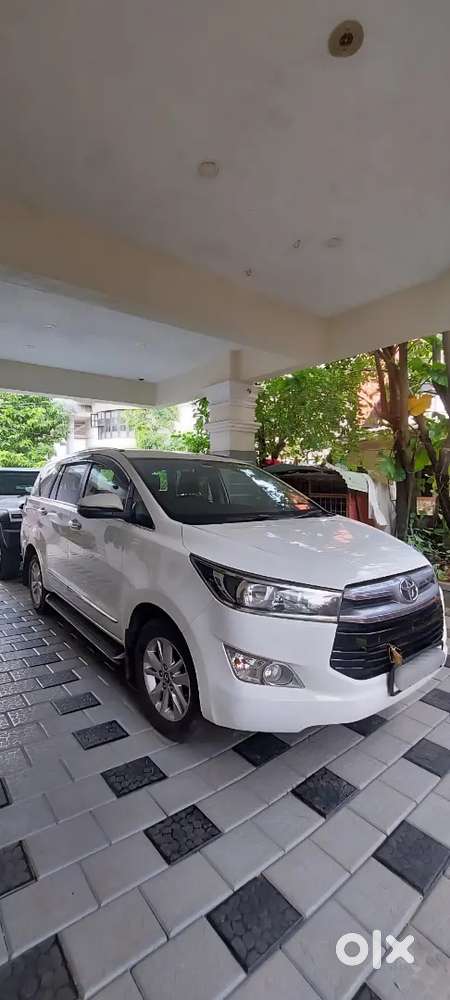 Toyota Innova Crysta 2018 Diesel. Ka 20