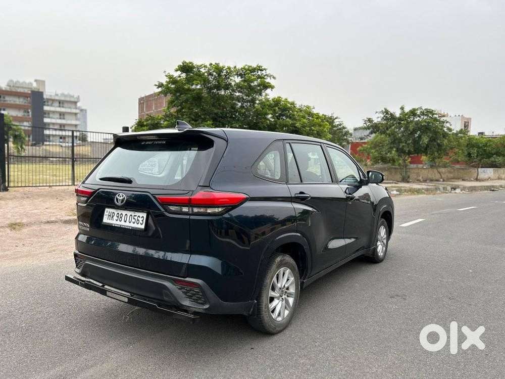 Toyota Innova Hycross 2.0 Gx 7 Str, 2024, Petrol