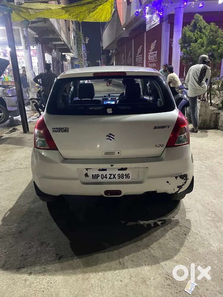 Petrol+lpg ...petrol Pr Average 17 Ka Deti Hai...or Lpg Pr 300 Km