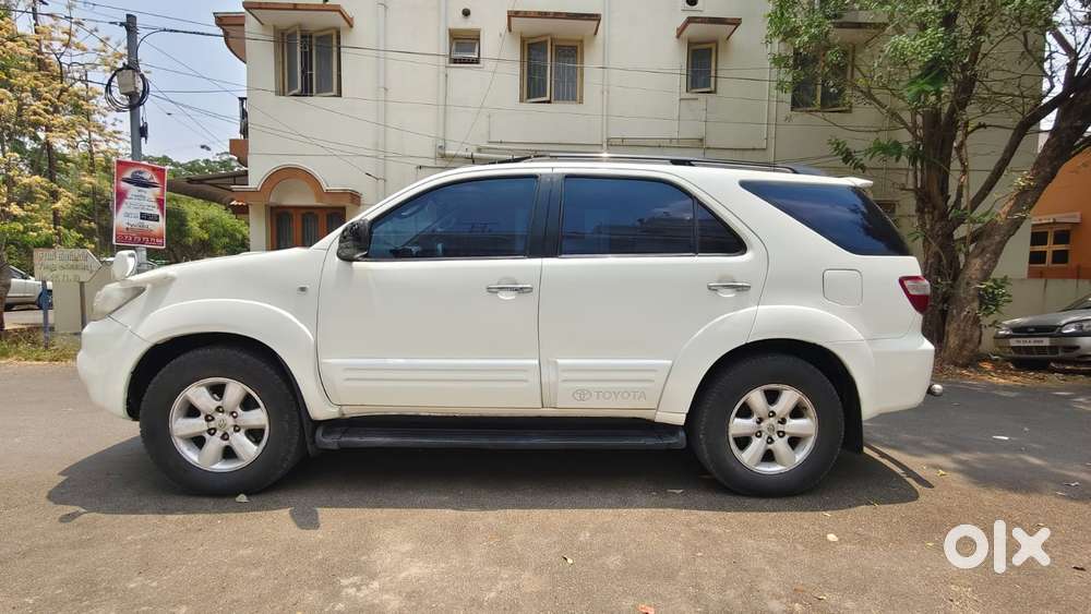 Toyota Fortuner 3.0 4x4 Manual, 2010, Diesel