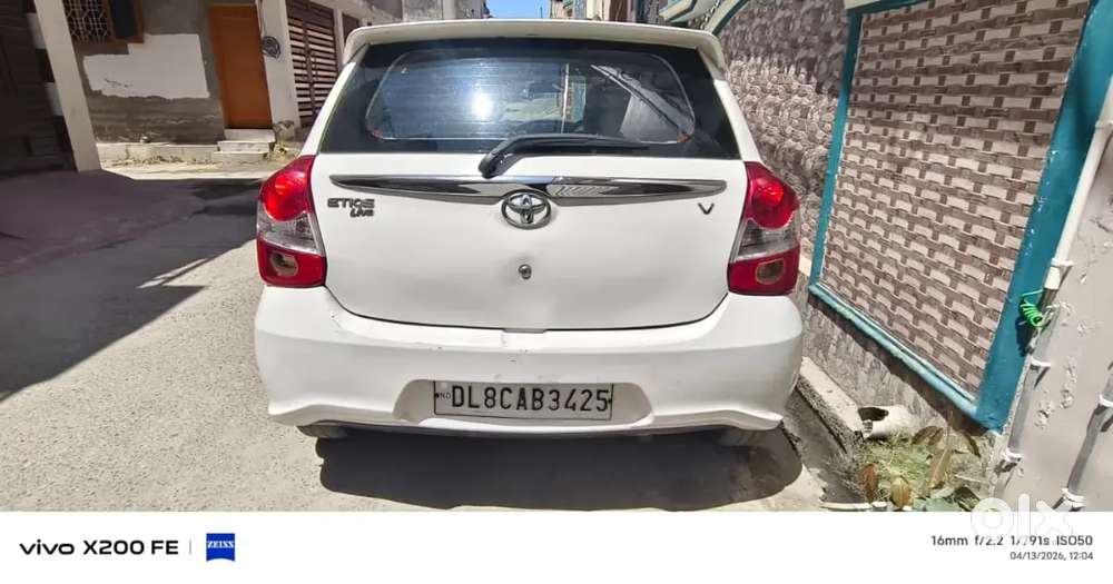 Toyota Etios Liva 2014 Cng & Hybrids 92872 Km Driven