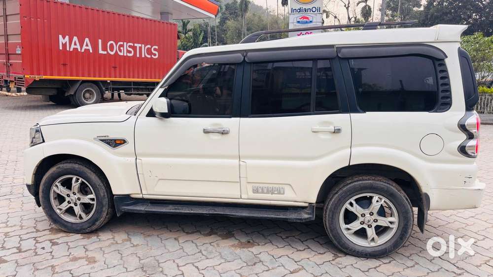 Mahindra Scorpio S10, 2017, Diesel