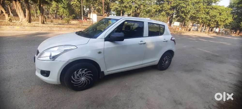 Maruti Suzuki Swift 2012 Diesel 85122 Km Driven