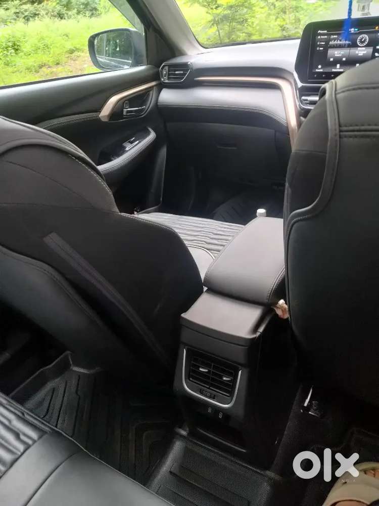 Grand Vitara Zeta+ E20, W/ Sunroof