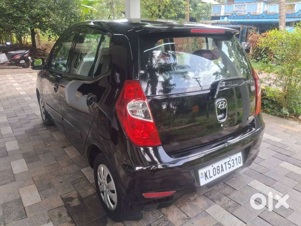 Hyundai I10 Sportz At, 2010, Petrol