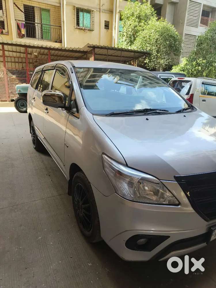 Toyota Innova 2010