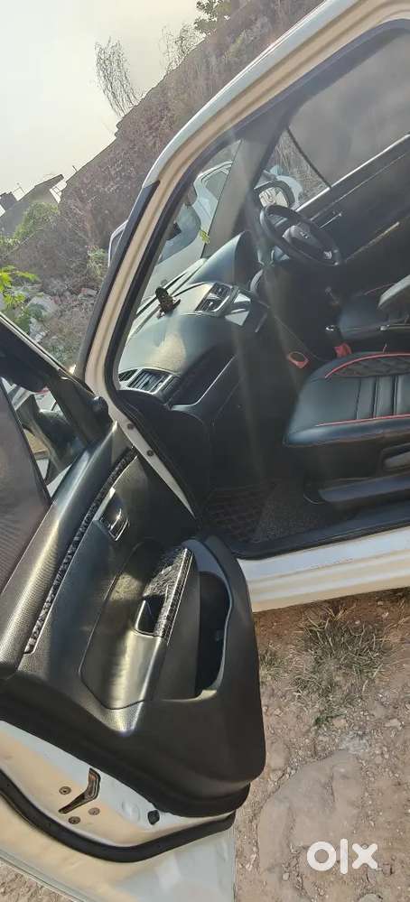 Maruti Suzuki Swift Vxi 2016