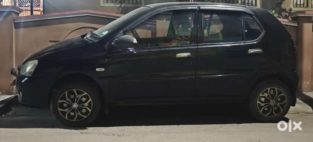 Tata Indica V2 2004 Diesel Well Maintained