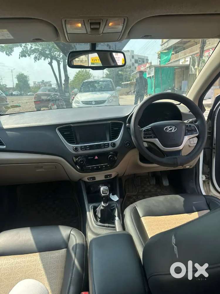 1600cc Singel Handed Used Well Maintained.all Services Done By Hyundai