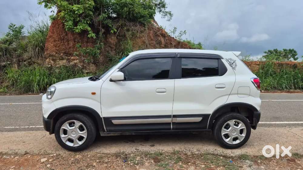 Maruti Suzuki S-presso 2022 Petrol 23000 Km Driven
