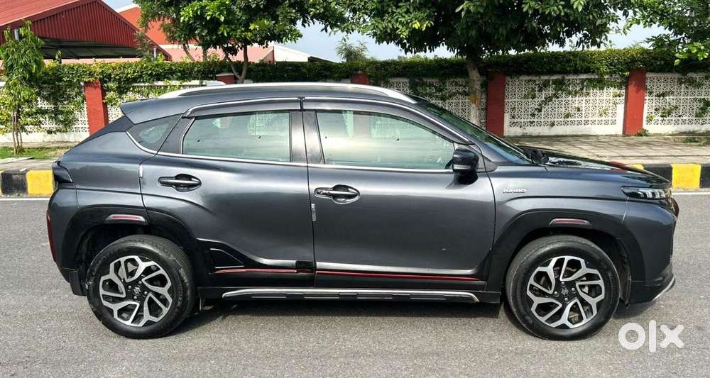 Maruti Suzuki Fronx Alpha 1.0l Turbo Mt, 2024, Petrol