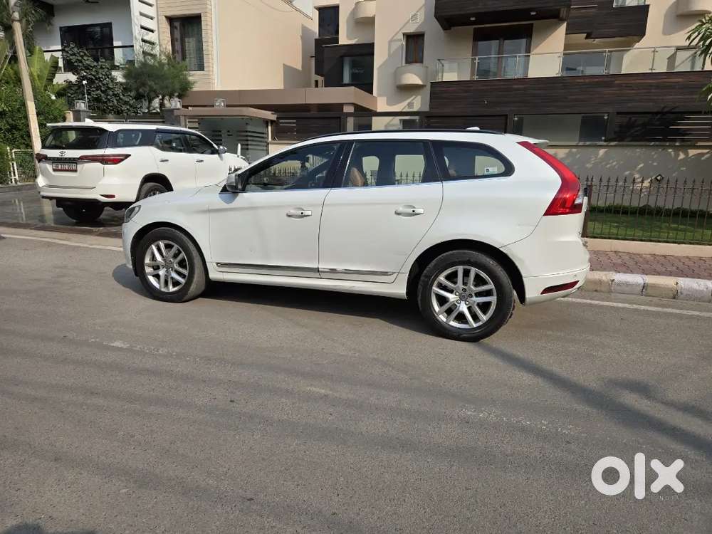 Volvo Xc60 2018 Auto Sunroof Diesel