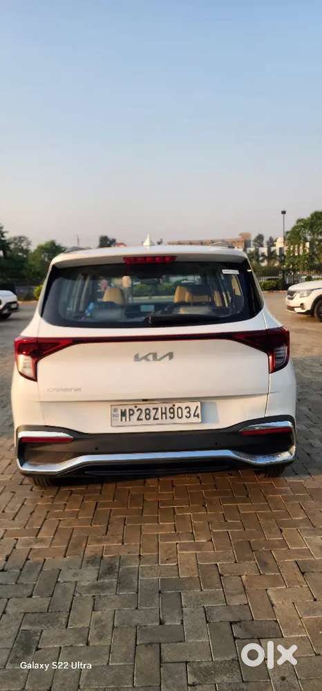 Kia Carens 2024 Diesel 7986 Km Driven