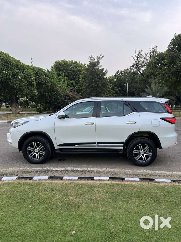 Toyota Fortuner 4x2 At 2.8 Diesel, 2024, Diesel