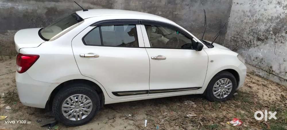 Maruti Suzuki Dzire 2023 Petrol 66000 Km Driven