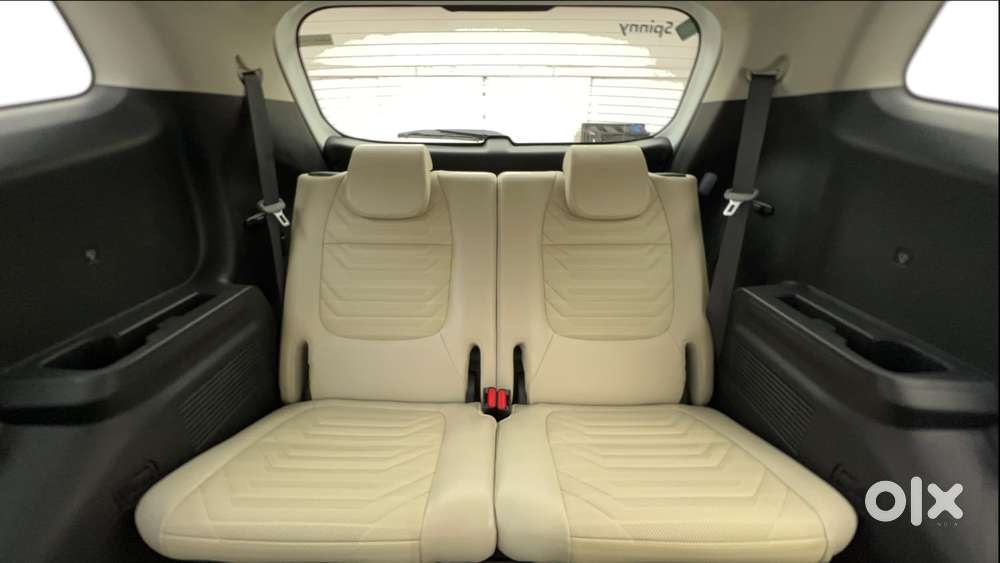 Kia Carens 1.4 Luxury Plus Dct 7 Str, 2022, Petrol