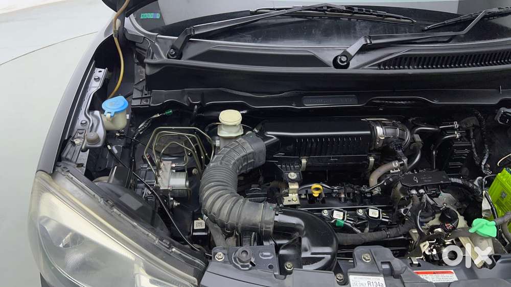 Maruti Suzuki S-presso Vxi Plus Amt, 2019, Petrol