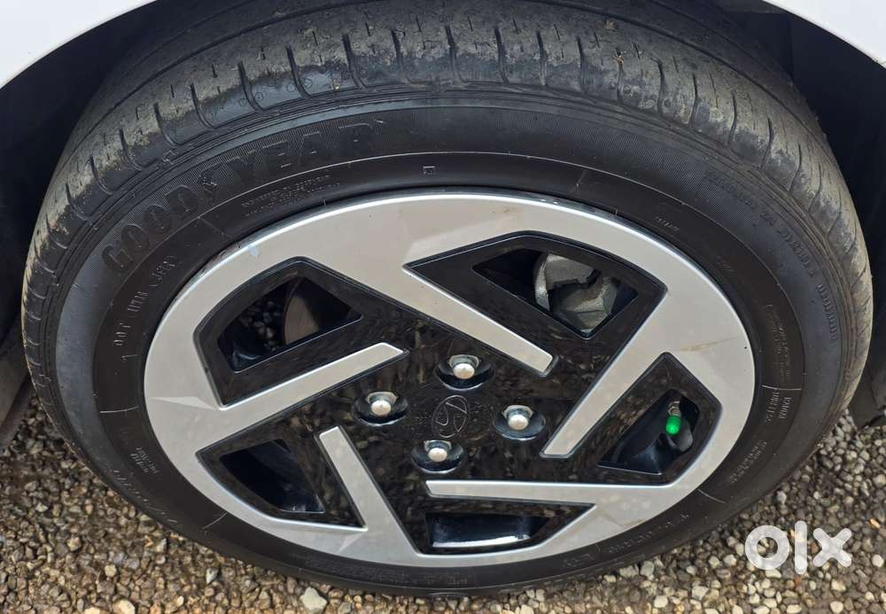 Hyundai Aura S Crdi Manual, 2024, Cng & Hybrids