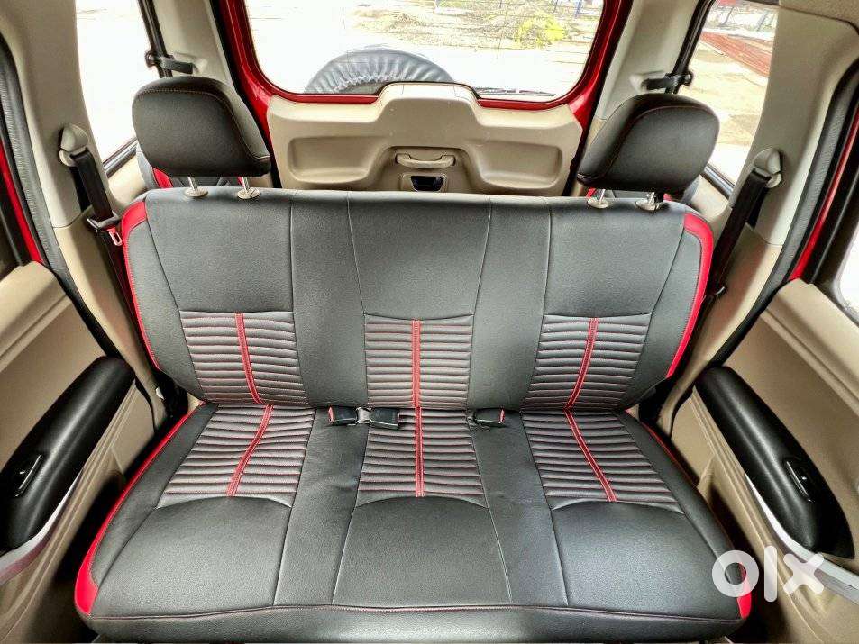 Mahindra Tuv 300 T8, 2016, Diesel