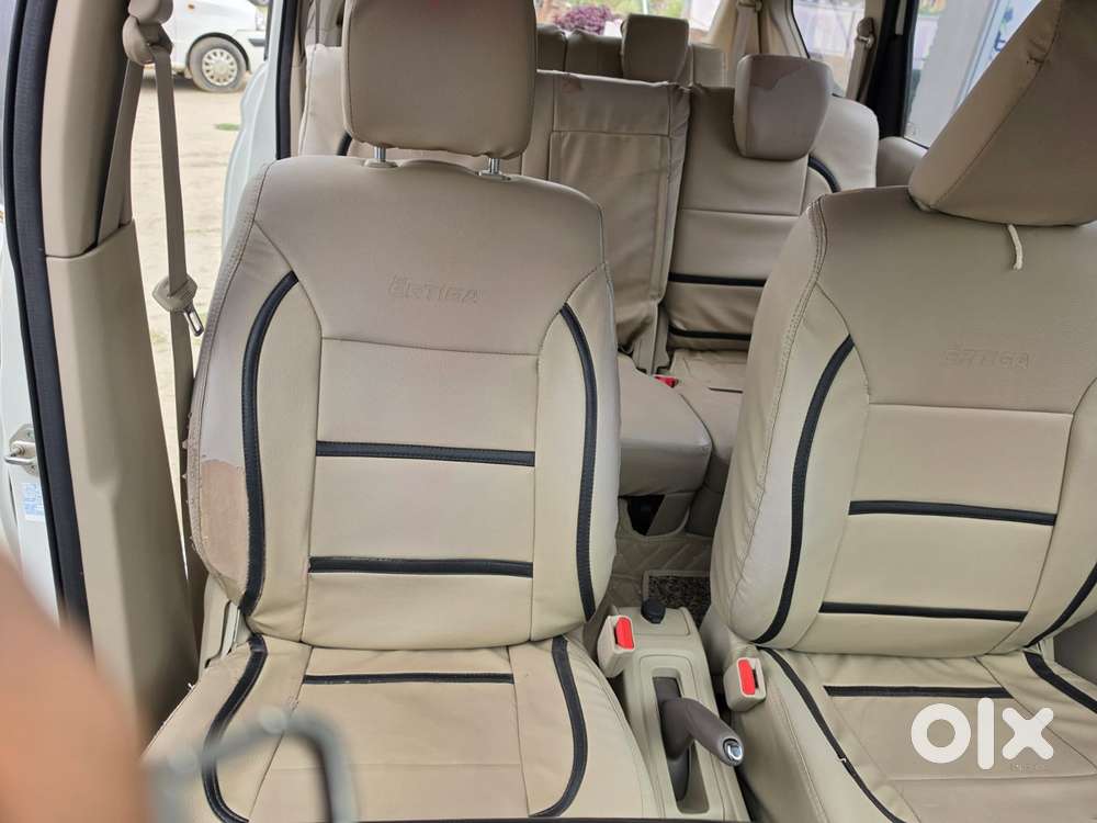Maruti Suzuki Ertiga Vxi At Petrol, 2021, Petrol
