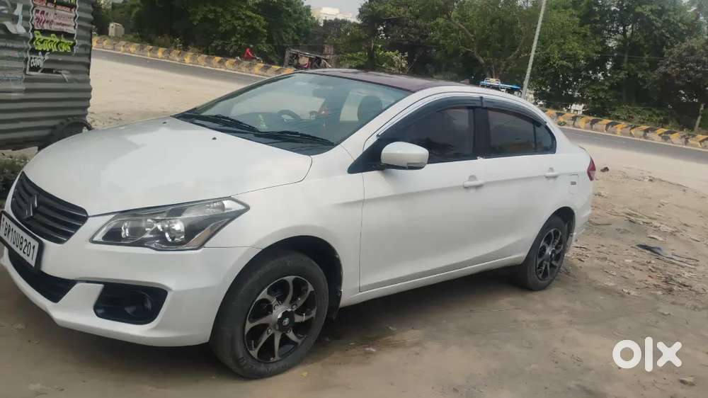 Maruti Suzuki Ciaz 2015 Petrol Good Condition Tyre Betry New